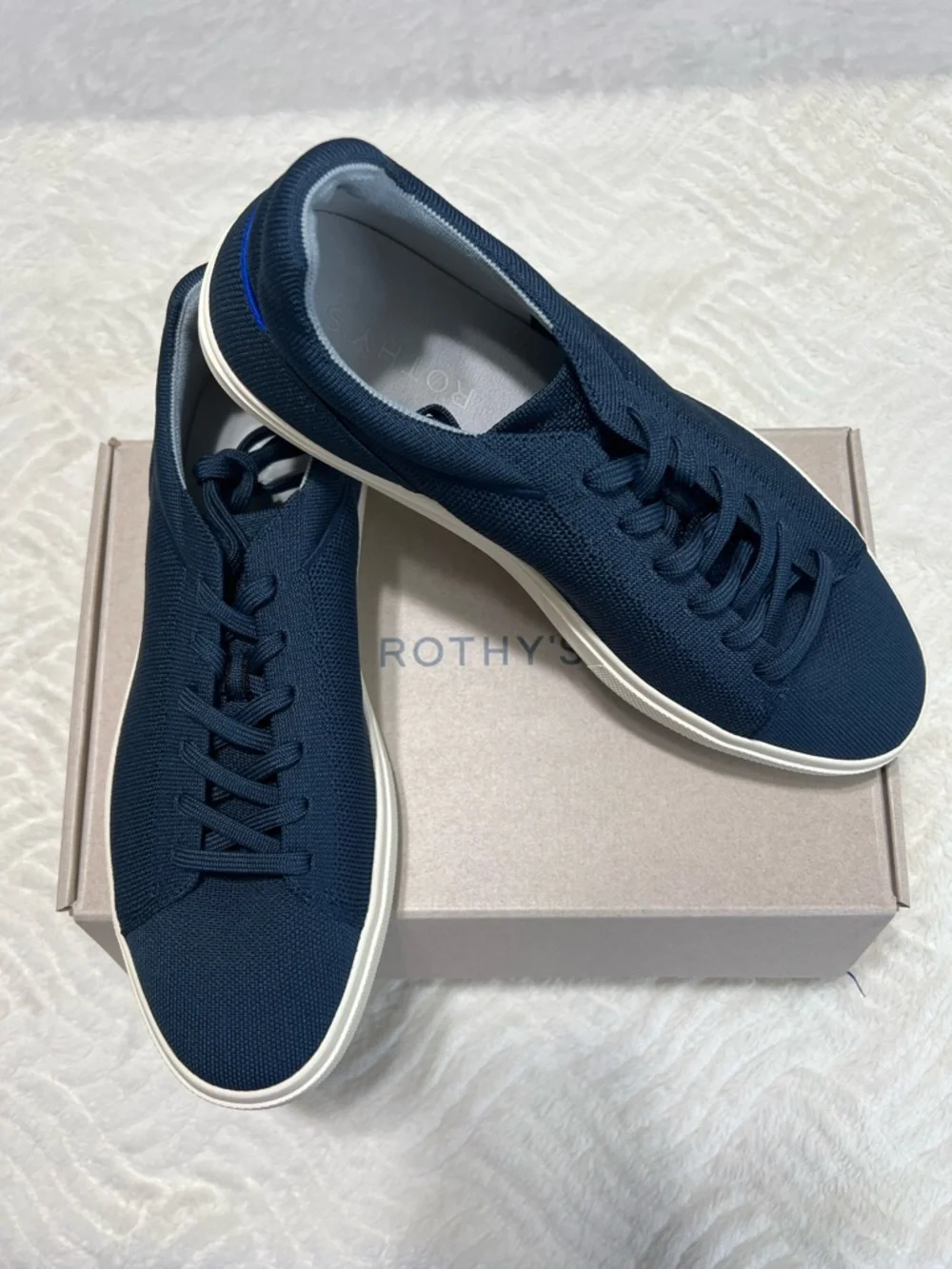 Rothy’s Men’s RS01 Sneaker Navy Blue Size 12 NEW IN BOX Sustainable Knit Lace Up